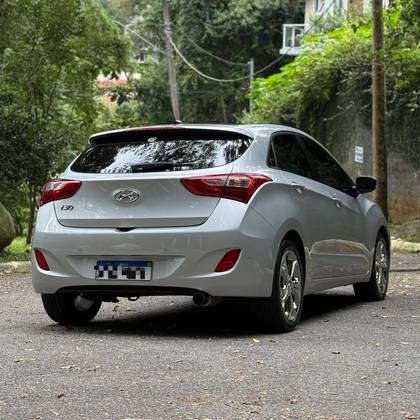 HYUNDAI I30 1.8 MPI 16V GASOLINA 4P AUTOMATICO